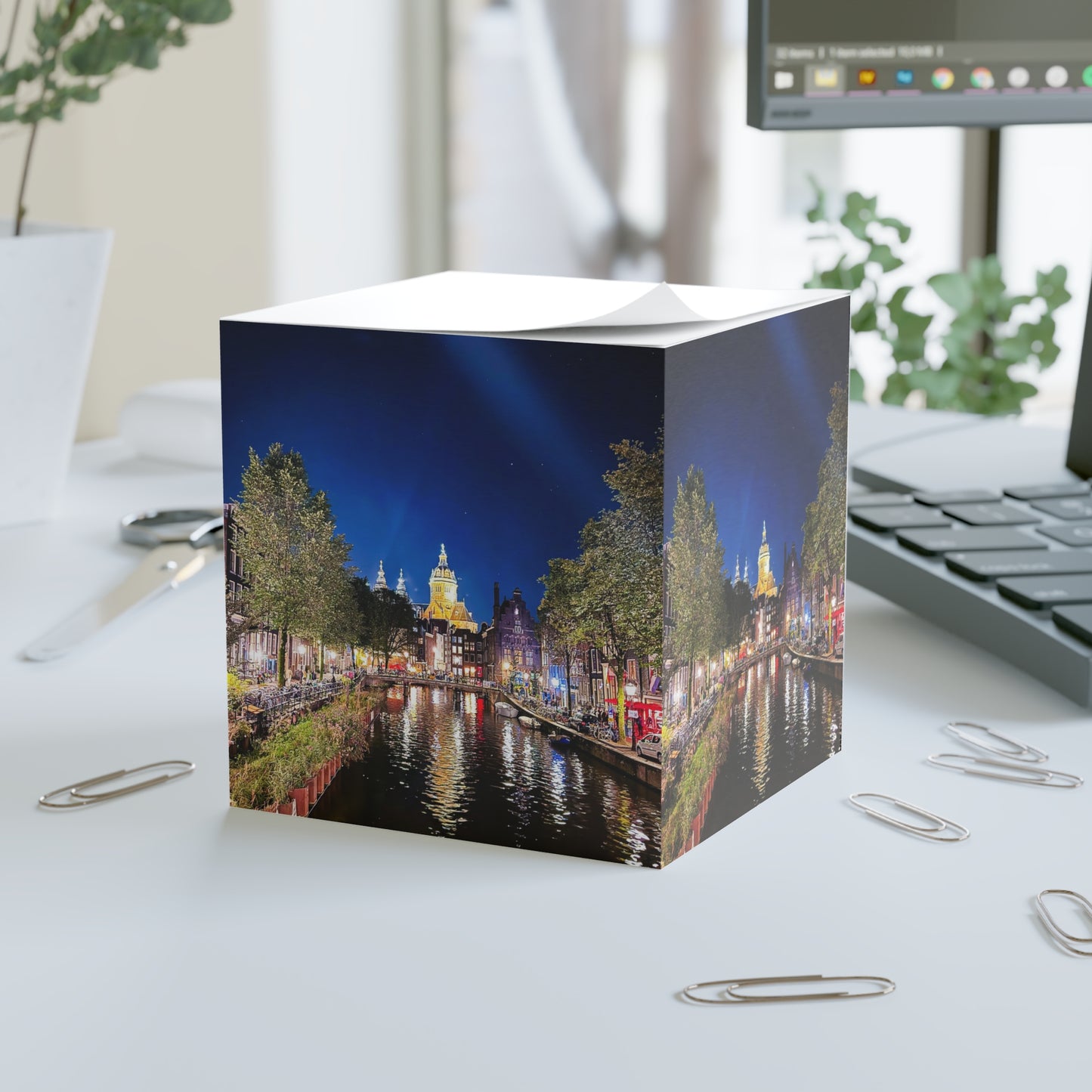 Amsterdam at Night - Note Cube