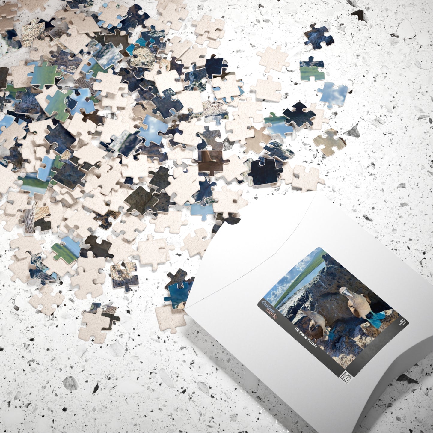 Galapagos Blue-Footed Booby - Jigsaw Puzzle — 110/252/520 Pieces