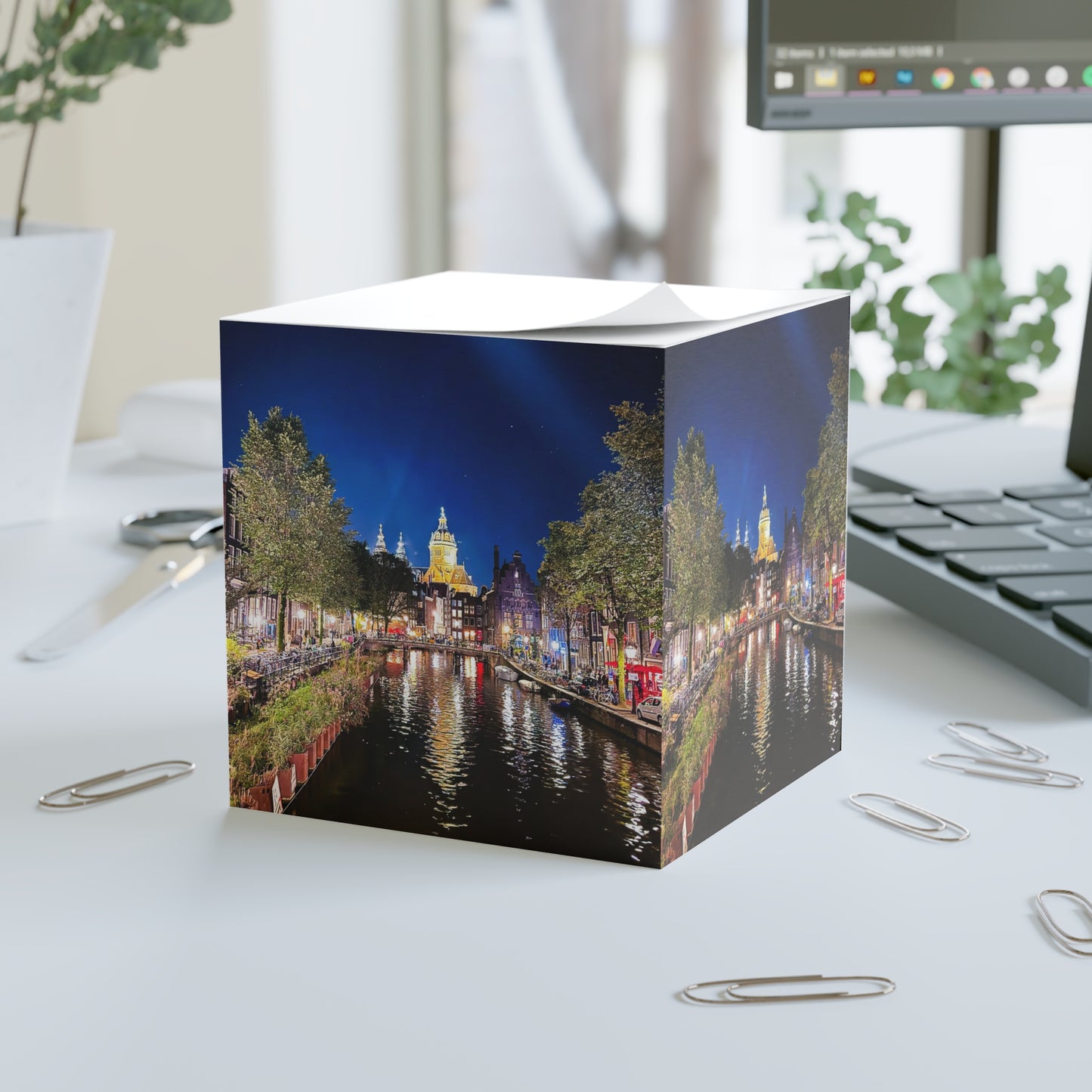 Amsterdam Evening Canal Views -  Note Cube
