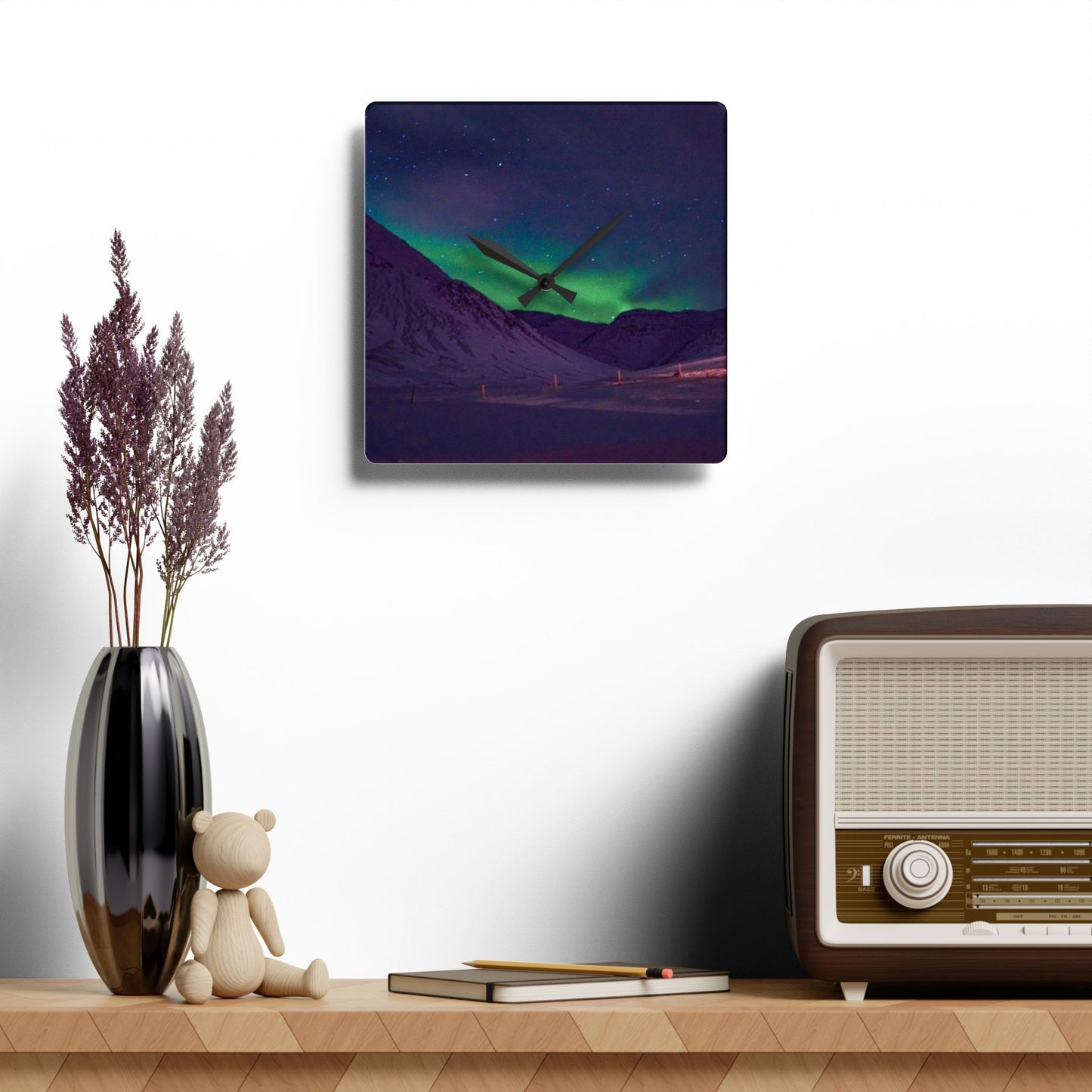 Chasing Oz Art - Northern Lights Acrylic Wall Clock