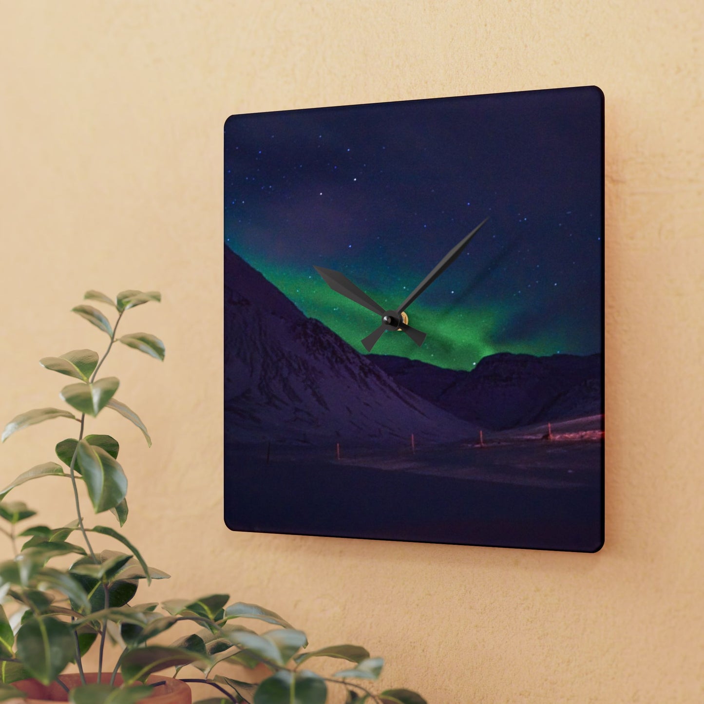 Chasing Oz Art - Northern Lights Acrylic Wall Clock